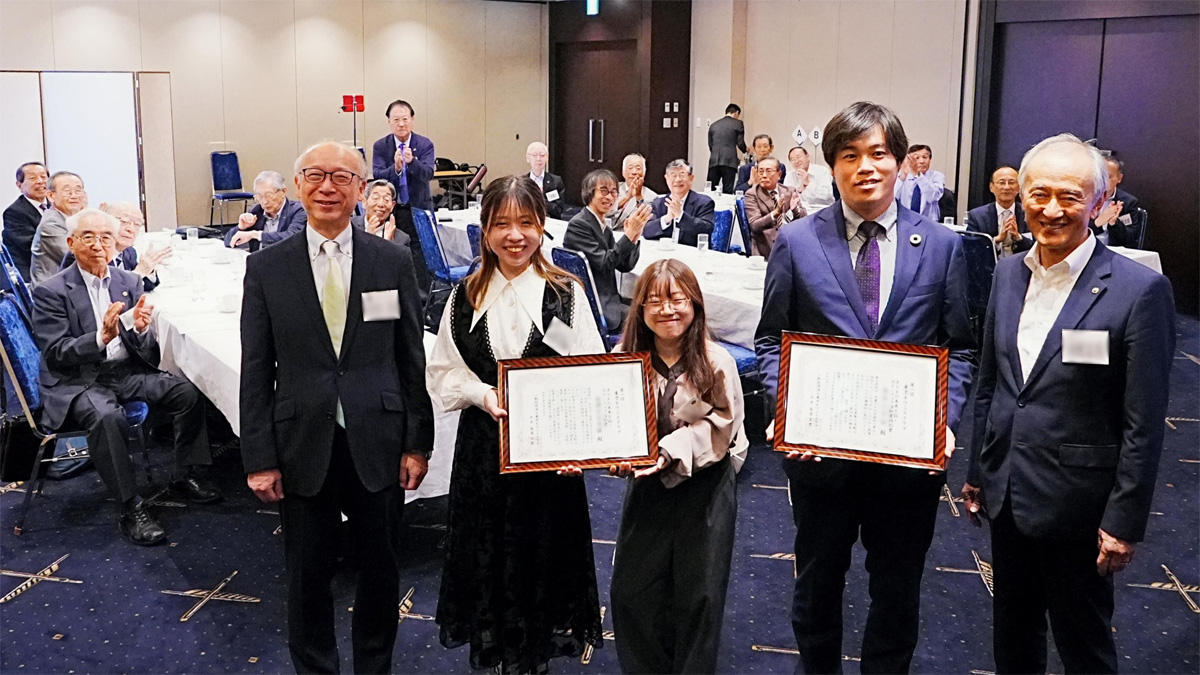 「子どもの未来を拓くボランティア活動賞（活動賞）」表彰式
